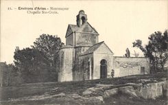 CPA Environs d'Arles Montmajour Chapelle Ste Croix 