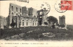 CPA Environs d'Arles Mont Major les Ruines de l'Abbaye 