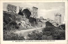 CPA Montmajour Facade midi de la Nouvelle Abbaye de Montmajour 