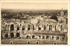 CPA Arles Bouches du Rhone vue generale prise des Arenes 