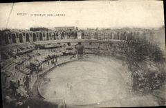 CPA Arles interieur des Arenes 