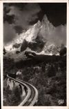 CPA Chamonix Mont Blanc chemin de fer du Montenvers et Aiguille du Dru 