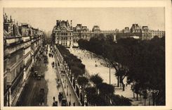 CPA Paris en Flanant Perspective sur la Rue de la Rivoli les Tuleries et le Louvre 