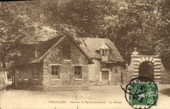 CPA Versailles Hameau de Marie Antoinette La Ferme 