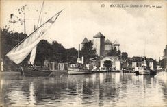 CPA Annecy Entree du Port Bateau