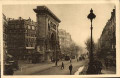 CPA Paris en Flanant La Porte Saint Denis et les Grands Boulevards 