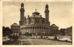 CPA Paris en Flanant Le Palais du Trocadero 