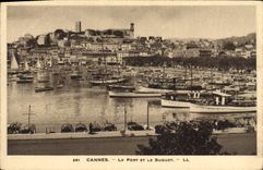 CPA Cannes Le Port et le Suquet Bateaux