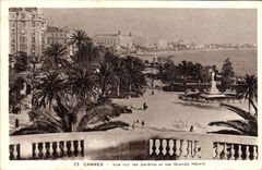 CPA Cannes Vue sur les Jardins et les Grands Hotels 