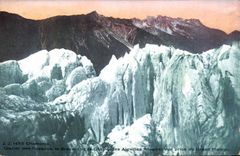 CPA Chamonix Glacier des Bossons le Brevent et la Chaine des Aiguilles Rouges vue prise du Grand Pla