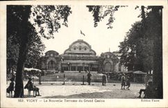 CPA Vichy La Nouvelle Terrasse du Grand Casino 