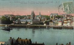 CPA Blois L et C Le Chateau Vue generale 