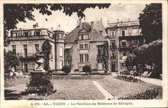 CPA Vichy Le Pavillon de Madame de Sevigne 