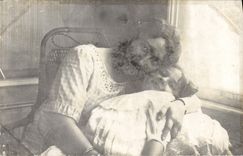 CARTE PHOTO Enfant Femme