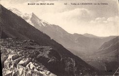 CPA Massif du Mont Blanc Vallee de Chamonix vue du Chateau 