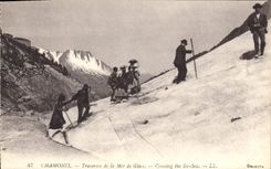 CPA Chamonix Traversee de la Mer Glace Alpinisme