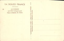 CPA Auvergne le Puy Haute Loire Cour et Galeries du Cloitre