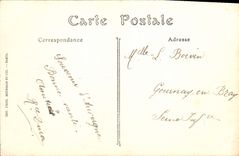 CPA Clermont Ferrand Vue sur la Place de Joude prise de l'Eglise Saint Pierre 