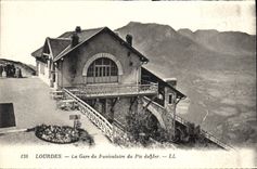 CPA Lourdes La Gare du Funiculaire du Pic du Jer 