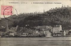 CPA La Normandie La C P A Environs de Rouen La Bouille Vue generale 