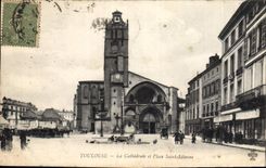 CPA Toulouse La Cathedrale et Place Saint Etienne 