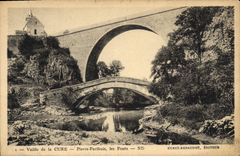 CPA Vallee de la Cure Pierre Perthuis les Ponts 
