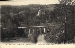 CPA Environs d'Avallon Chastelux Le Chateau et le Viaduc 
