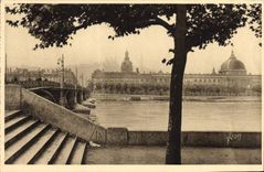 CPA La Douche France Lyon Pont de la Guillotiere et Hotel Dieu 