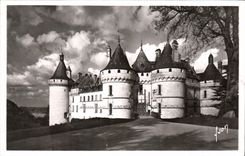 CPA Chaumont L et C Facade du Chateau sur le Parc 