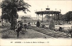 CPA Angers Le Jardin du Mall et le Kiosque 