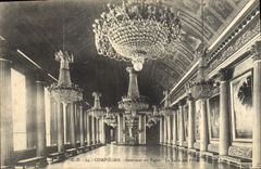 CPA Compiegne Interieur du Palais La salle des Fetes 