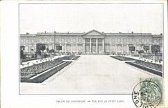 CPA Palais de Compiegne Vue sur le Petit Parc 