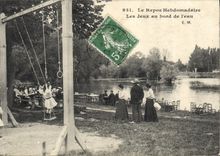CPA Le Repos Hebdomadaire Les Jeux au bord de l'eau Enfants Balancoire