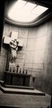 CPA Interieur de la crypte Le monument catholique