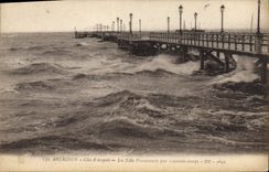 CPA Arcachon Cote d'Argent La Jetee Promenade par auvais temps 