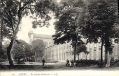 CPA Arras Le Jardin Botanique 