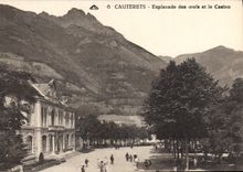 CPA Cauterets Esplanade des oeufs et le Casino 