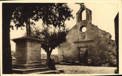 CPA Les Baux Chapelle des Penitents XVI siecle 