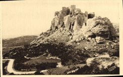 CPA Les Baux Cote oriental et nord des ruines imposantes du chateau Feodal bati au X siecle detruit 