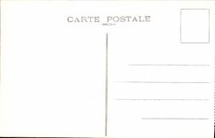 CPA Reims dans les Ruines apres la Retraite des Allemands Fontaine Bartholdi et place de la Republiq