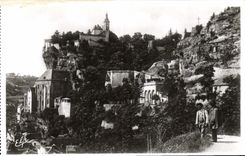 CPA Pyrlnees Ocean Rocamadour vue generale sur les nouvelles Rampes Prise de la Route d'Arrivee 