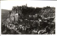CPA Pyrlnees Ocean Rocamadour vue generale de la Ville Sanctuaires et du chateau 