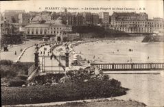 CPA Biarritz Cote Basque la Grande Plage et les Deux Casinos 