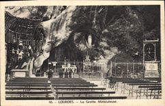 CPA Lourdes La Grotte Miraculeuse 