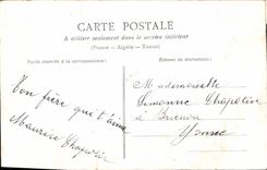 CPA Gentiment vers l'Eglise s'en allerent a pas lents 