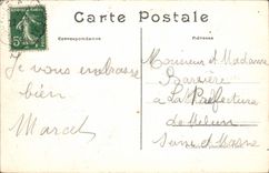 CPA Echouage d'une Barque desemparee par gros temps 