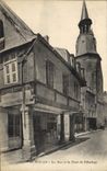 CPA Dinan La Rue et la Tour de l'Horloge 
