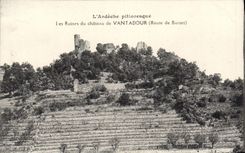 CPA l'Ardeche pittoresque Les Ruines de chateau de Vantadour Route de Burzet 