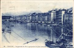 CPA Toulon Vue generale du Port et perspective du Quai Cronstadt Bateaux