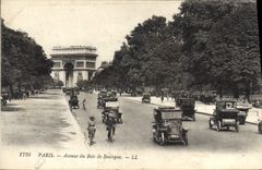 CPA Paris Avenue du Bois de Boulogne 
